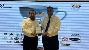 تكريم الهيئة الإدارية للجالية اليمنية في ماليزيا ممثلةً بنائب رئيس الجالية أحمد الحريبي خلال ختام مهرجان يوم القهوة اليمنية 2026 في كوالالمبور